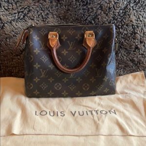 Louis Vuitton Speedy 25